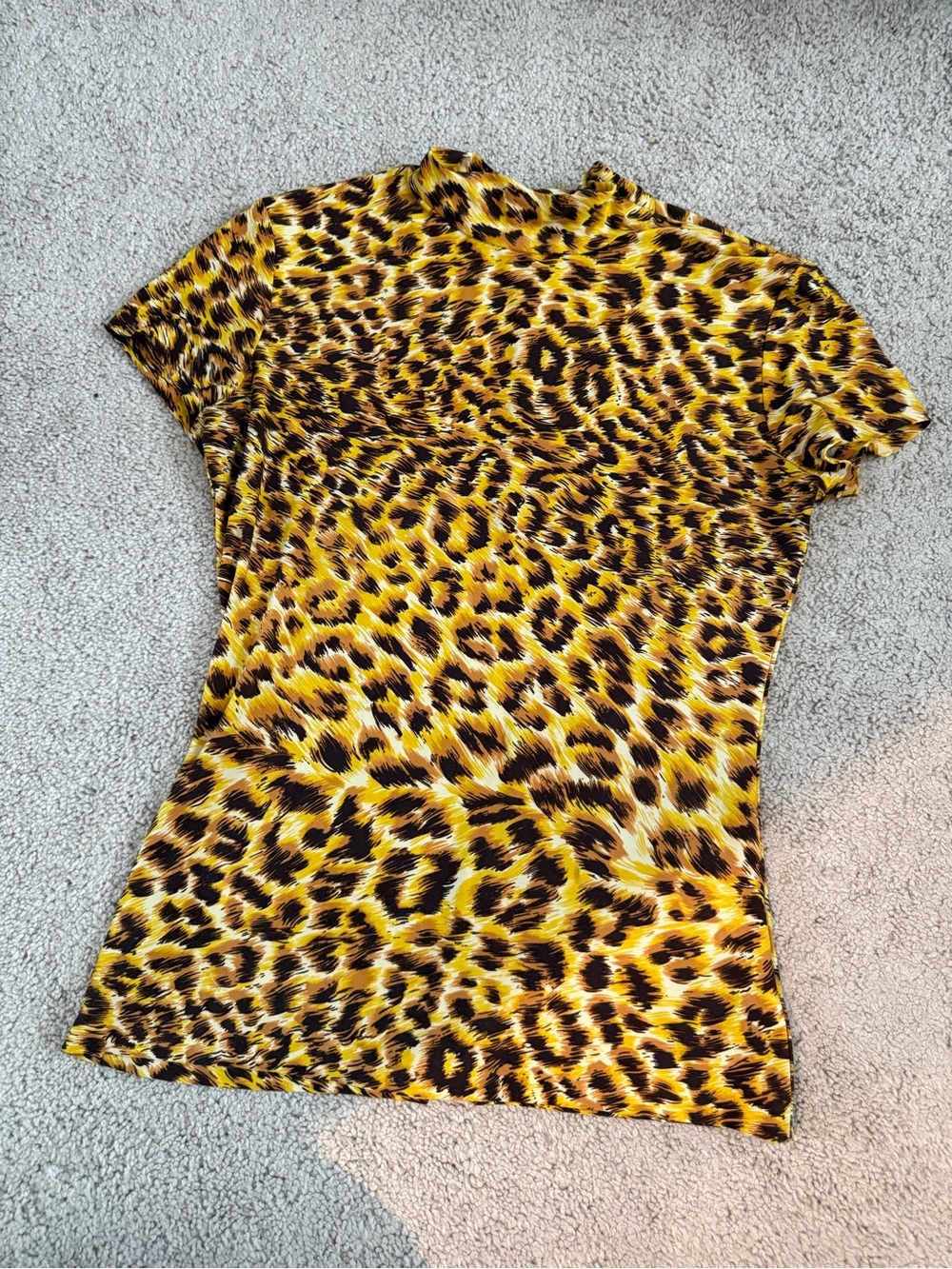 Norma Kamali Leopard Print Short Sleeve Mock Neck Top in Yellow